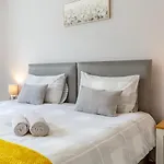 2 Bed In Oc-d32743 Сasa de vacaciones