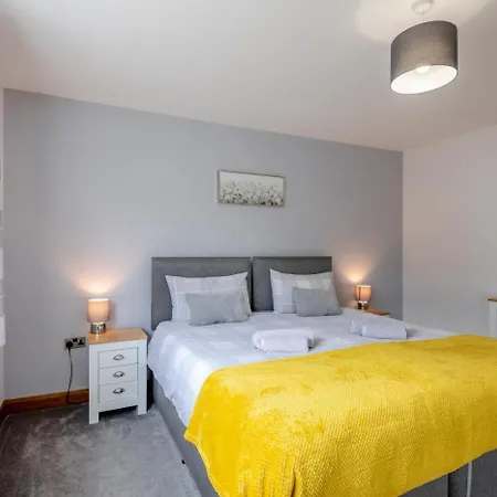 2 Bed In Oc-d32743 בית נופש