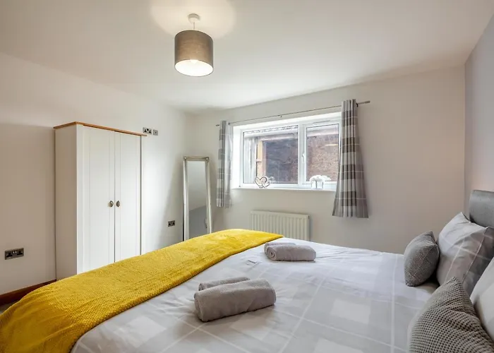 2 Bed In Oc-d32743 * Pickering